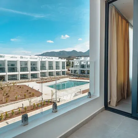 Cosy 2-bedroom Flat In Premium Complex In Esentepe, Kyrenia 키레니아