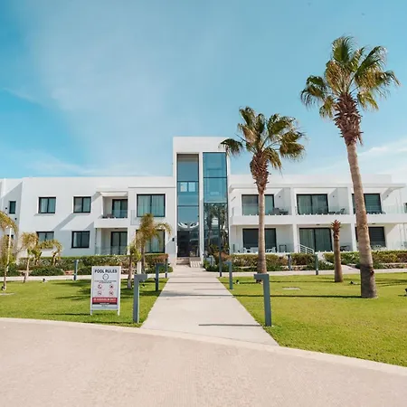 Cosy 2-bedroom Flat In Premium Complex In Esentepe, Kyrenia *